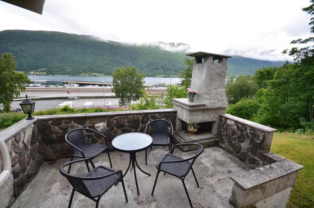 Villa Haudalan Åndalsnes Exterior foto
